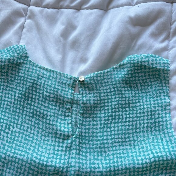 Fever Womens Size Small Tank Top Green Layered Blouse Sleeveless Button - Picture 8 of 8